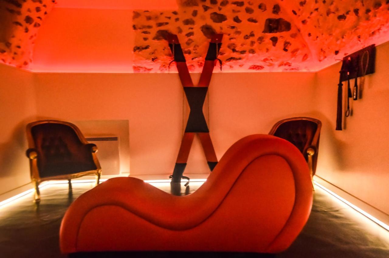 Nouveau - Luxure - Secret Suite - Jacuzzi Melun Bagian luar foto